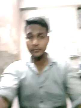 Snapshot of vikesh05 chatting on 09/14/25, 05:45 vikesh05 online show from 09/14/25, 05:45