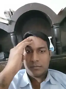 Snapshot of vikesh05 chatting on 11/24/25, 07:46 vikesh05 online show from 11/24/25, 07:46