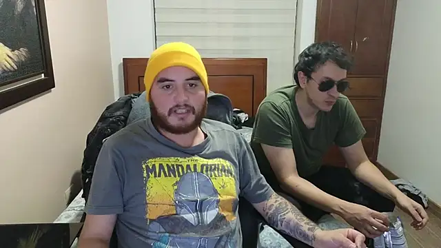 Snapshot of hardaftercum chatting on 03/16/25, 02:21 hardaftercum online show from 03/16/25, 02:21