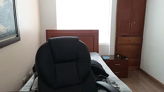 Snapshot of hardaftercum chatting on 03/16/25, 02:00 hardaftercum online show from 03/16/25, 02:00