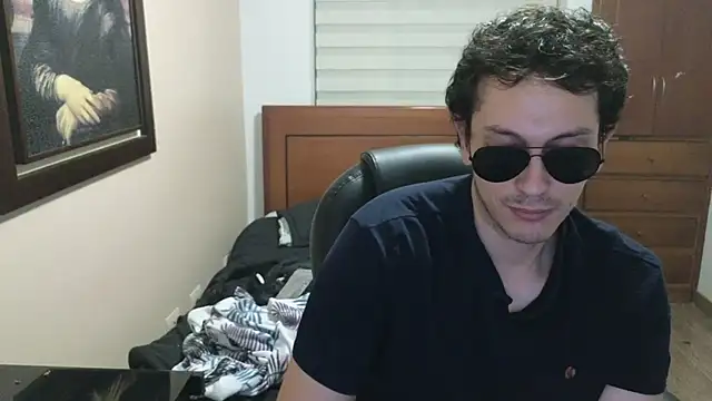 Snapshot of hardaftercum chatting on 03/17/25, 04:40 hardaftercum online show from 03/17/25, 04:40