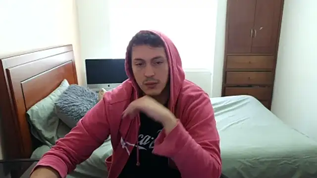 Snapshot of hardaftercum chatting on 10/10/25, 03:22 hardaftercum online show from 10/10/25, 03:22