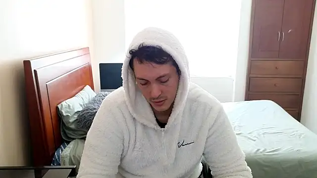 Snapshot of hardaftercum chatting on 10/24/25, 02:57 hardaftercum online show from 10/24/25, 02:57