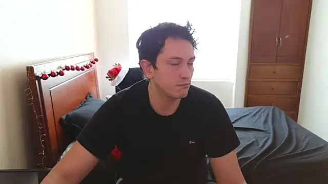 Snapshot of hardaftercum chatting on 11/10/25, 04:17 hardaftercum online show from 11/10/25, 04:17