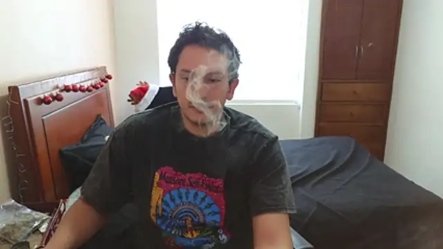 Snapshot of hardaftercum chatting on 11/14/25, 07:01 hardaftercum online show from 11/14/25, 07:01