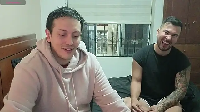 Snapshot of hardaftercum chatting on 02/13/26, 01:34 hardaftercum online show from 02/13/26, 01:34