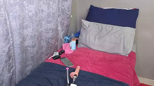 spicybootie online show from 10/16/25, 04:41