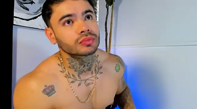 thiagoferrari2 online show from 03/20/25, 08:29