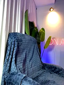 thiagoferrari2 online show from 09/14/25, 02:54