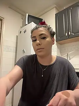 Natasha Cameron22 online show from 05/05/26, 05:54