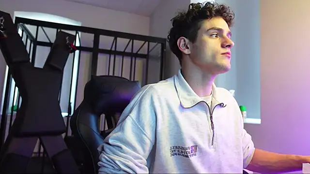 Brad Holloway online show from 10/19/25, 12:39