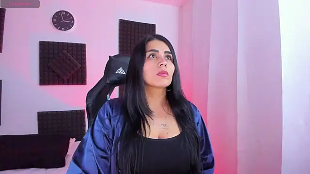 hannarusso online show from 10/22/25, 07:57