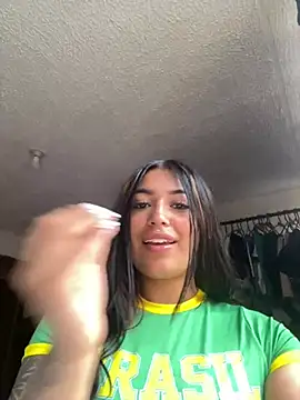 KatianPierce online show from 06/17/26, 09:38