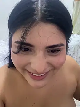 Snapshot of pareja_curiosa19 chatting on 03/23/26, 01:31 pareja curiosa19 online show from 03/23/26, 01:31