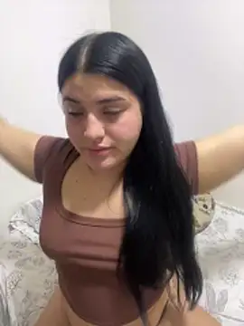 Snapshot of pareja_curiosa19 chatting on 03/24/26, 12:32 pareja curiosa19 online show from 03/24/26, 12:32