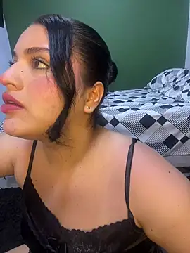 Snapshot of pareja_curiosa19 chatting on 07/03/26, 10:16 pareja curiosa19 online show from 07/03/26, 10:16
