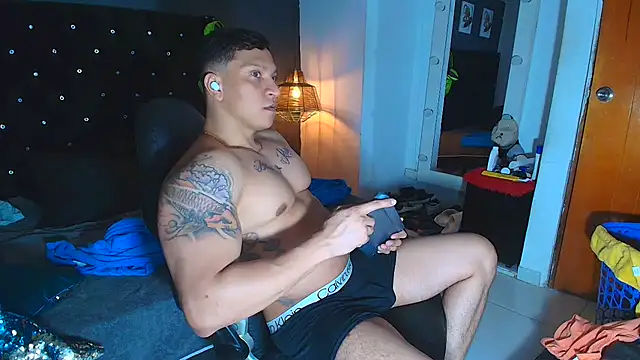 ethan dalton  online show from 11/25/25, 03:17