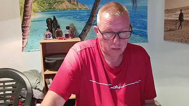 Snapshot of JamesBauer chatting on 05/02/26, 04:17 JamesBauer online show from 05/02/26, 04:17