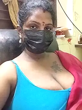 poojaa-rani online show from 11/07/25, 06:08