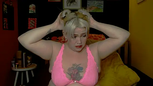 Snapshot of FilthyCuteOlivia chatting on 02/10/26, 09:30 FilthyCuteOlivia online show from 02/10/26, 09:30