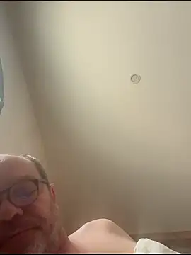 Snapshot of Ben646 chatting on 02/06/26, 11:46 Ben646 online show from 02/06/26, 11:46