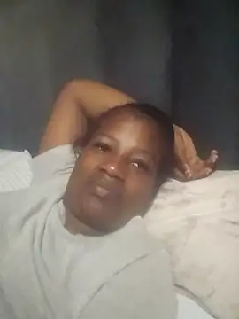 Snapshot of sexylira chatting on 09/09/25, 03:22 sexylira online show from 09/09/25, 03:22