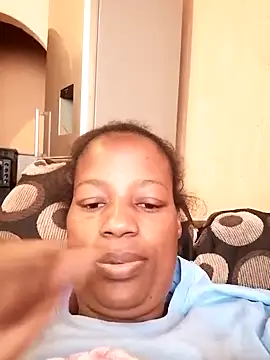 Snapshot of sexylira chatting on 09/25/25, 12:20 sexylira online show from 09/25/25, 12:20