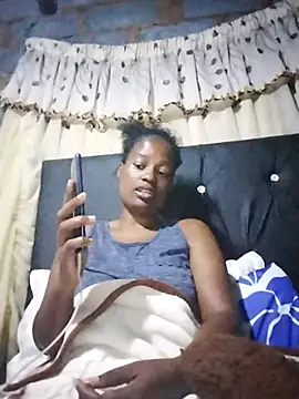 Snapshot of sexylira chatting on 03/24/26, 11:54 sexylira online show from 03/24/26, 11:54