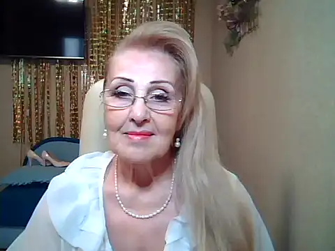 Margo Sweety online show from 10/22/25, 10:26