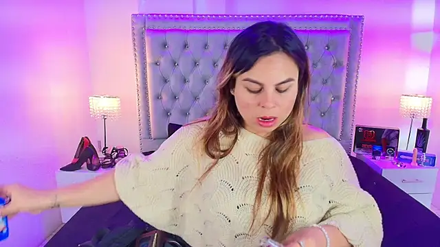 Lia adamsss online show from 09/12/25, 02:11