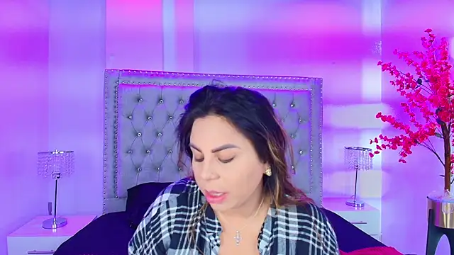 Lia adamsss online show from 10/11/25, 02:00