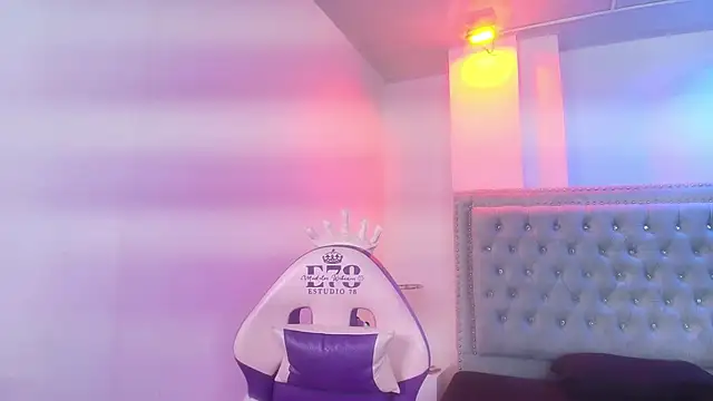 Lia adamsss online show from 05/27/26, 03:58