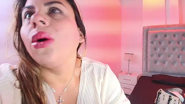 Lia adamsss online show from 06/03/26, 04:04