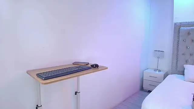 Lia adamsss online show from 06/12/26, 03:27