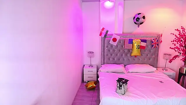 Lia adamsss online show from 06/16/26, 03:42