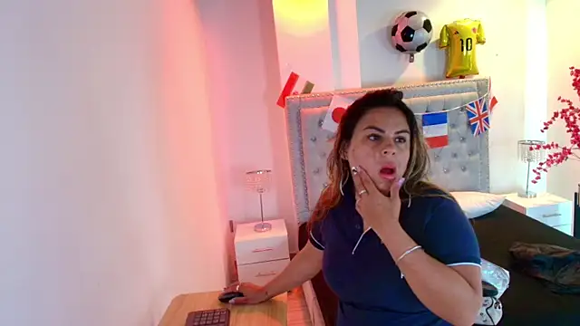 Lia adamsss online show from 06/28/26, 03:12