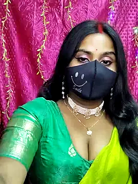 Snapshot of hotshilpa chatting on 12/16/25, 03:28 hotshilpa online show from 12/16/25, 03:28