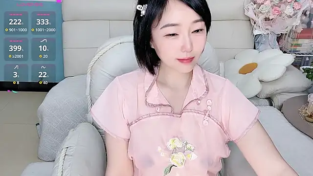 Snapshot of Manipula_ chatting on 05/04/26, 10:17 Manipula online show from 05/04/26, 10:17