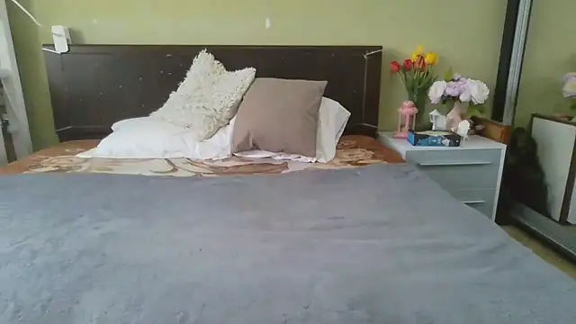 Snapshot of Angelika_Ann chatting on 04/20/26, 07:55 Angelika Ann online show from 04/20/26, 07:55
