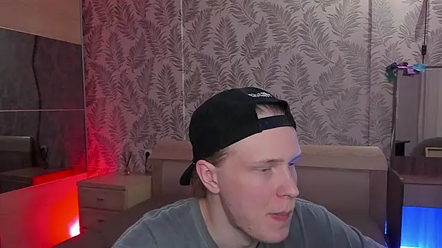 Snapshot of Cactus__James chatting on 11/20/25, 03:01 Cactus James online show from 11/20/25, 03:01