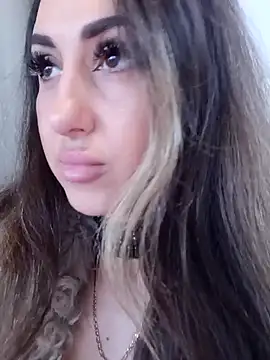 Brilliant-Splashes online show from 03/18/25, 06:14