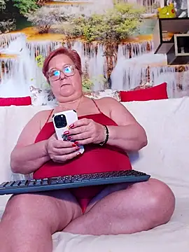 QueenPammy1 online show from 02/15/25, 01:05