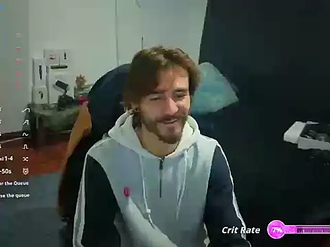 Snapshot of Aaron_malikk chatting on 12/14/25, 04:29 Aaron malikk online show from 12/14/25, 04:29