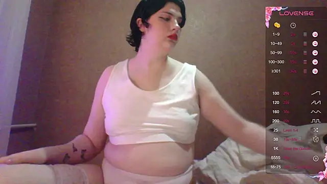 Snapshot of camgirl_xxx chatting on 11/06/25, 01:45 camgirl xxx online show from 11/06/25, 01:45