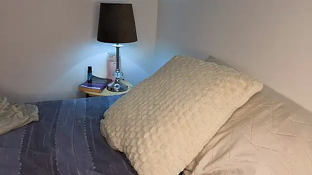 haku kanjy online show from 10/26/25, 12:38