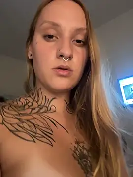 Snapshot of casaltattoosex chatting on 01/07/26, 12:24 casaltattoosex online show from 01/07/26, 12:24