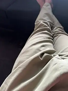 dilu98 online show from 04/16/26, 06:47