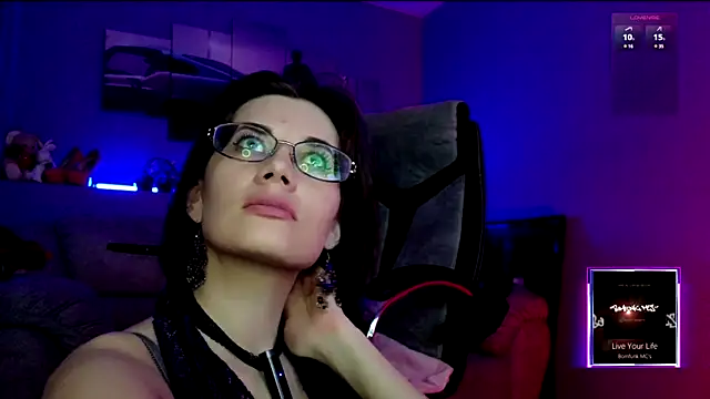 Snapshot of MilanaPure chatting on 02/27/25, 01:48 MilanaPure online show from 02/27/25, 01:48