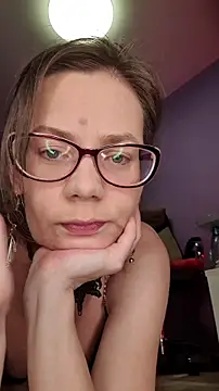 MilanaPure online show from 11/14/25, 10:18