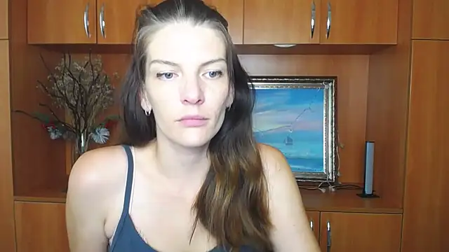 VanessaRey  online show from 09/19/25, 06:37